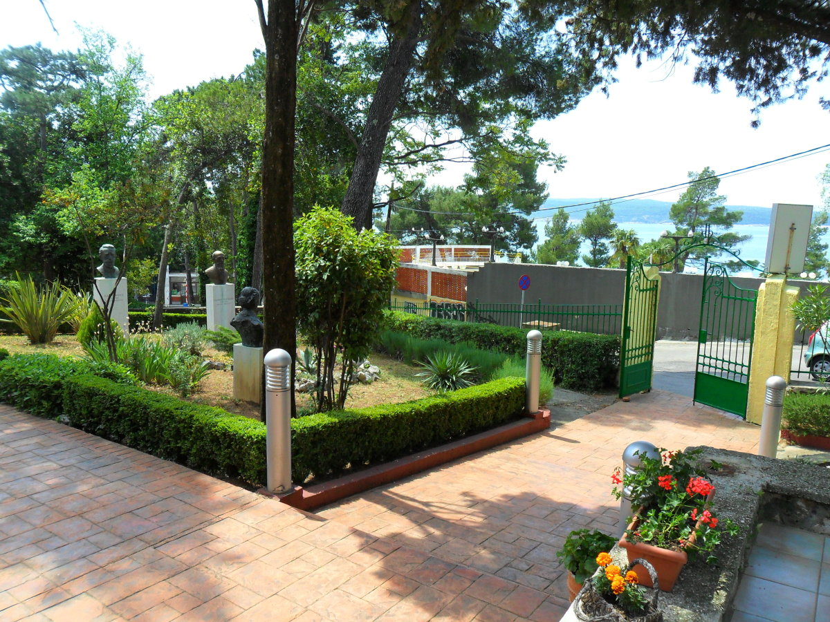 Complex Vila Ružica - depandance & pavilion